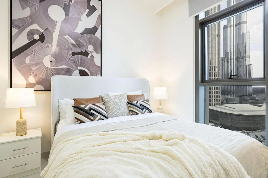 Stunning 3 Bedroom Apartment Facing Burj Dubai United Arab Emirates